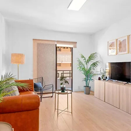 Apartment Elegant With Private Workspace *